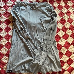 Small Pelagic hooded long sleeve SPF shirt